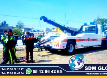 En Sdm Global Mexico Fabricacion conversion equipamiento y venta de Ambulancias de traslado en Mexico, somos fabricantes directos en Mexico. Sdm Global Mexico empresa 100% especializada en la venta fabricación conversión equipamiento de diferentes tipos de ambulancias de traslado y vehículos de emergencia, ofreciendo soluciones personalizadas para diversas necesidades en el mercado nacional.Dedicados a la fabricación de ambulancias y patrullas, ofreciendo servicios relacionados con la seguridad y emergencias, venta de unidades médicas móviles y ambulancias, además de carrocerías industriales,Somos un fabricante mexicano con más de 15 años de experiencia, especializado en la fabricación y comercialización de ambulancias y vehículos de rescate, con un enfoque en la alta calidad y el cumplimiento de normativas mexicanas.Diseñamos y equipamos ambulancias con la tecnología y los materiales necesarios para asegurar funcionalidad y seguridad, cumpliendo con las normativas mexicanas.En Sdm Global Mexico nos dedicamos a la Fabricacion conversion equipamiento y venta de Unidades Moviles Medicas Especiales en Mexico, somos fabricantes directos en Mexico.