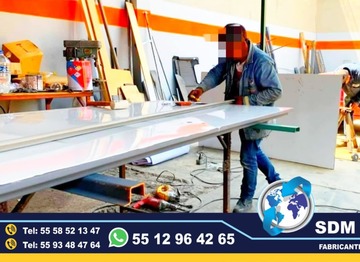 En Sdm Global Mexico Fabricacion conversion equipamiento y venta de Ambulancias de traslado en Mexico, somos fabricantes directos en Mexico. Sdm Global Mexico empresa 100% especializada en la venta fabricación conversión equipamiento de diferentes tipos de ambulancias de traslado y vehículos de emergencia, ofreciendo soluciones personalizadas para diversas necesidades en el mercado nacional.Dedicados a la fabricación de ambulancias y patrullas, ofreciendo servicios relacionados con la seguridad y emergencias, venta de unidades médicas móviles y ambulancias, además de carrocerías industriales,Somos un fabricante mexicano con más de 15 años de experiencia, especializado en la fabricación y comercialización de ambulancias y vehículos de rescate, con un enfoque en la alta calidad y el cumplimiento de normativas mexicanas.Diseñamos y equipamos ambulancias con la tecnología y los materiales necesarios para asegurar funcionalidad y seguridad, cumpliendo con las normativas mexicanas.En Sdm Global Mexico nos dedicamos a la Fabricacion conversion equipamiento y venta de Unidades Moviles Medicas Especiales en Mexico, somos fabricantes directos en Mexico.