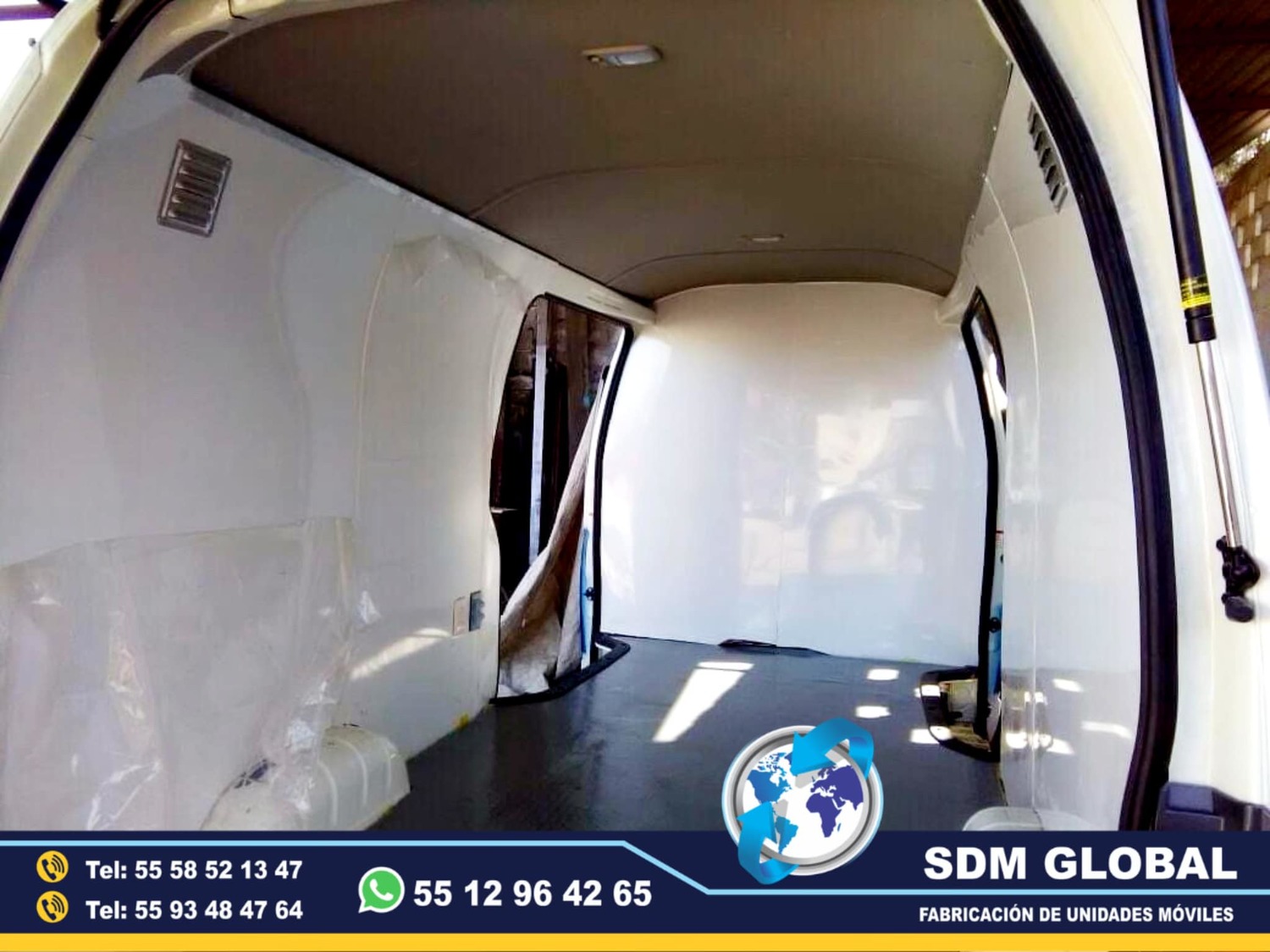 Venta de Unidad Movil de Policia de Genero rosa atencion mujer violeta   